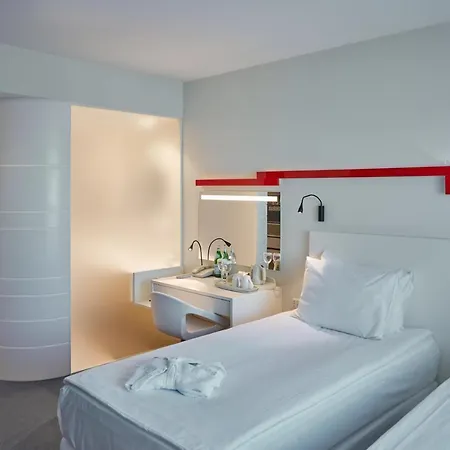 Center By Ihg