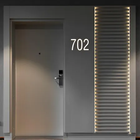 هوليداي إن 4*