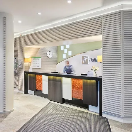 By Ihg 4* VNO