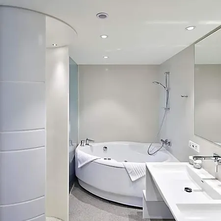 Szálloda Center By Ihg Vilnius