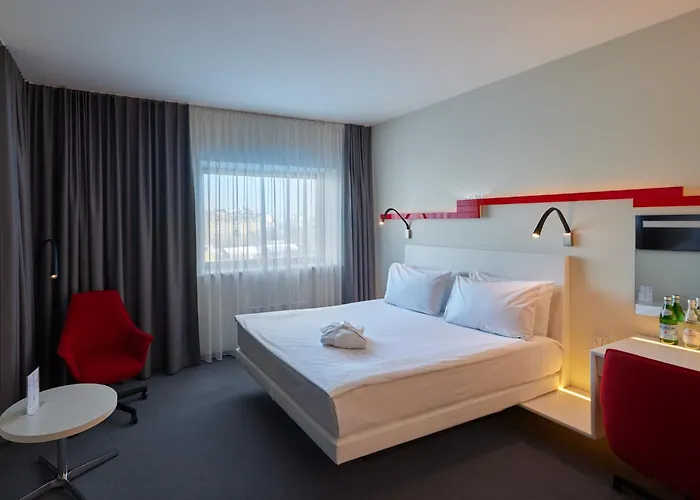 By Ihg Szálloda Vilnius