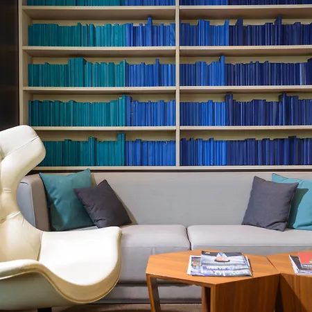 ホリデイ ビリニュス